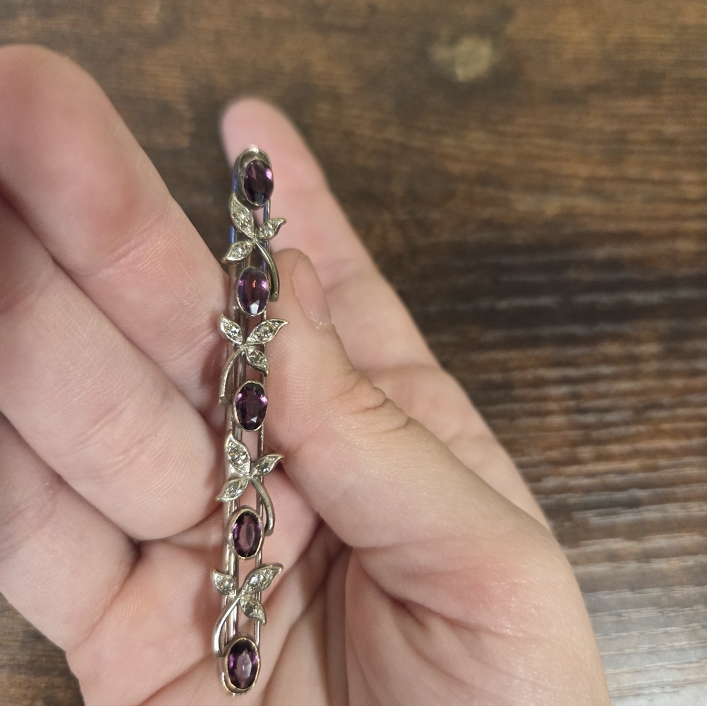 1920s Purple Glass Floral Bar Brooch